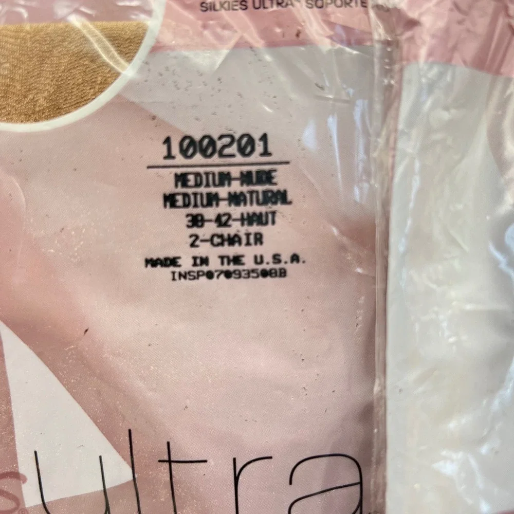 2 Silkies Ultra TLC Dress Sheer Nylons Medium Size UK 38-42 Nude VTG 2004